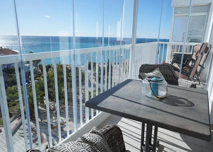 Edf Delfin 4/10 Apartament Nerja