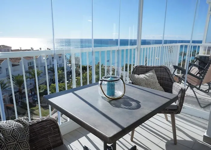 Edf Delfin 4/10 Nerja