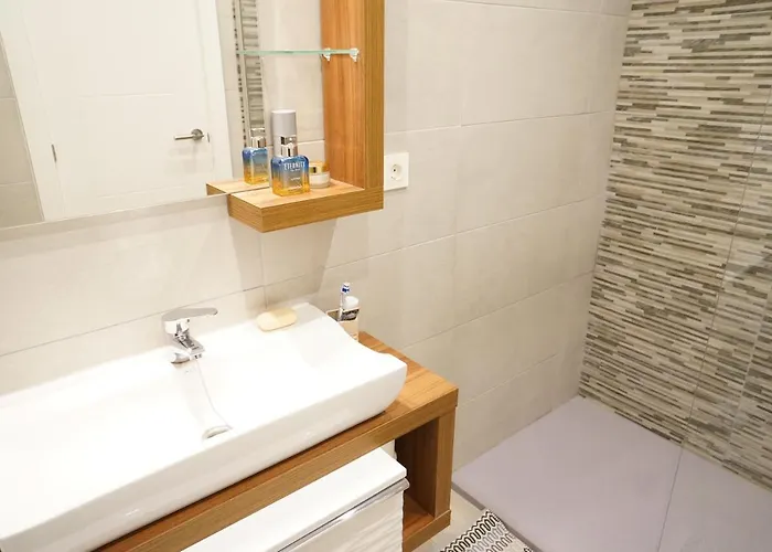 Edf Delfin 4/10 Nerja